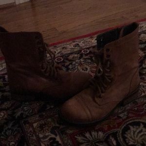Steve Madden Boots